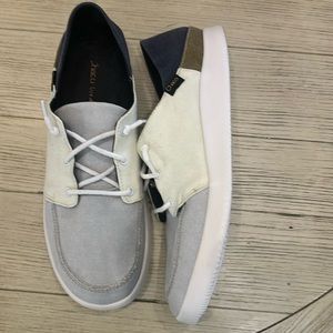 Men’s Chico’s-NWOT. Size 11.5.